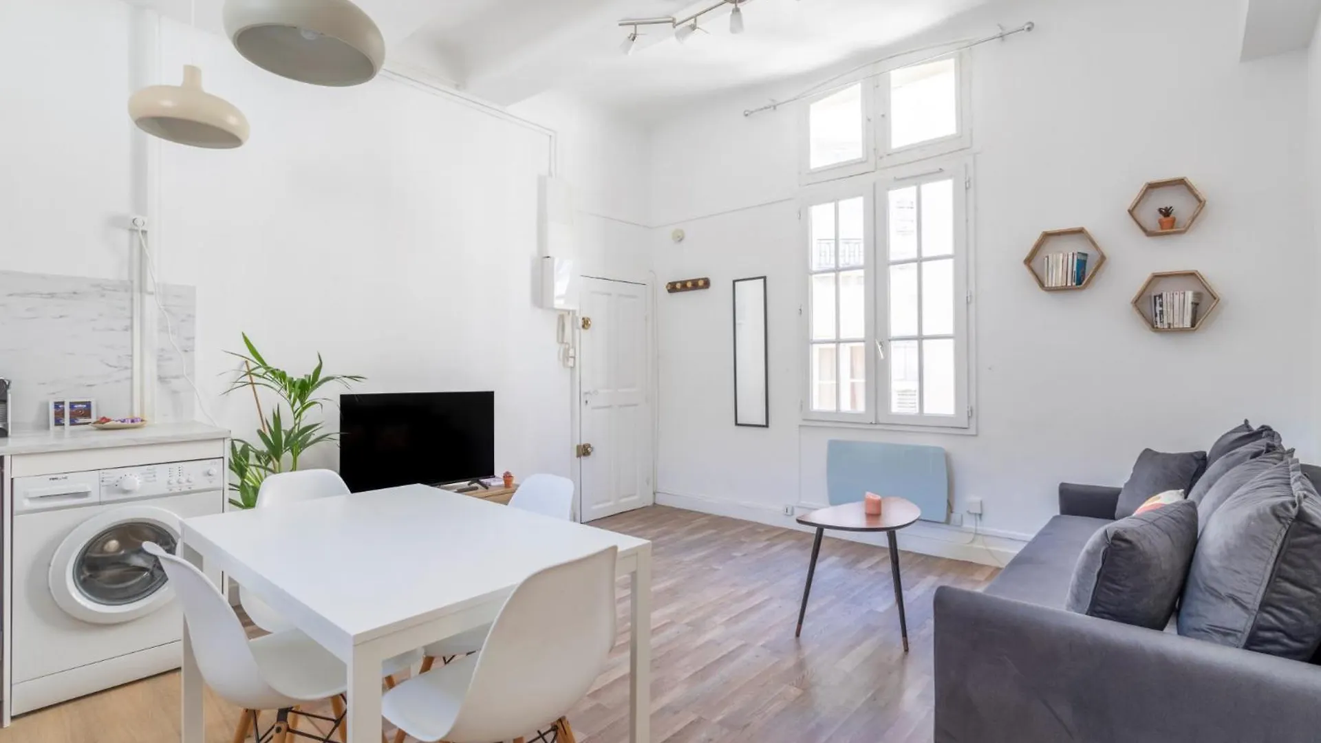 Apartment Cezanne * Centre Ville * Calme * Lumineux * Fibre Aix-en-Provence France